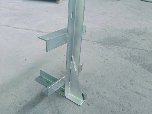 管箱托架